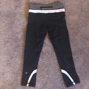 lululemon 3/4 wunder under leggings